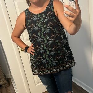 Max studio top size XL